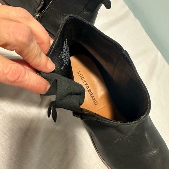 Lucky Brand Blandre Booties Ankle Boots Black Leather Stack Heel Sz6 NEW No Box - Picture 12 of 12